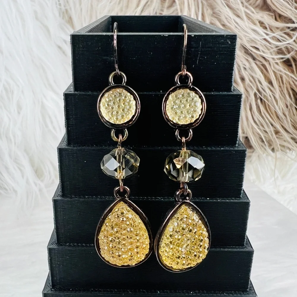 Gorgeous, champagne bling, long dangle pierced earrings
